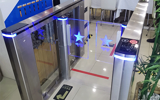 某部餐廳餐飲強(qiáng)制評(píng)價(jià)通道系統(tǒng)